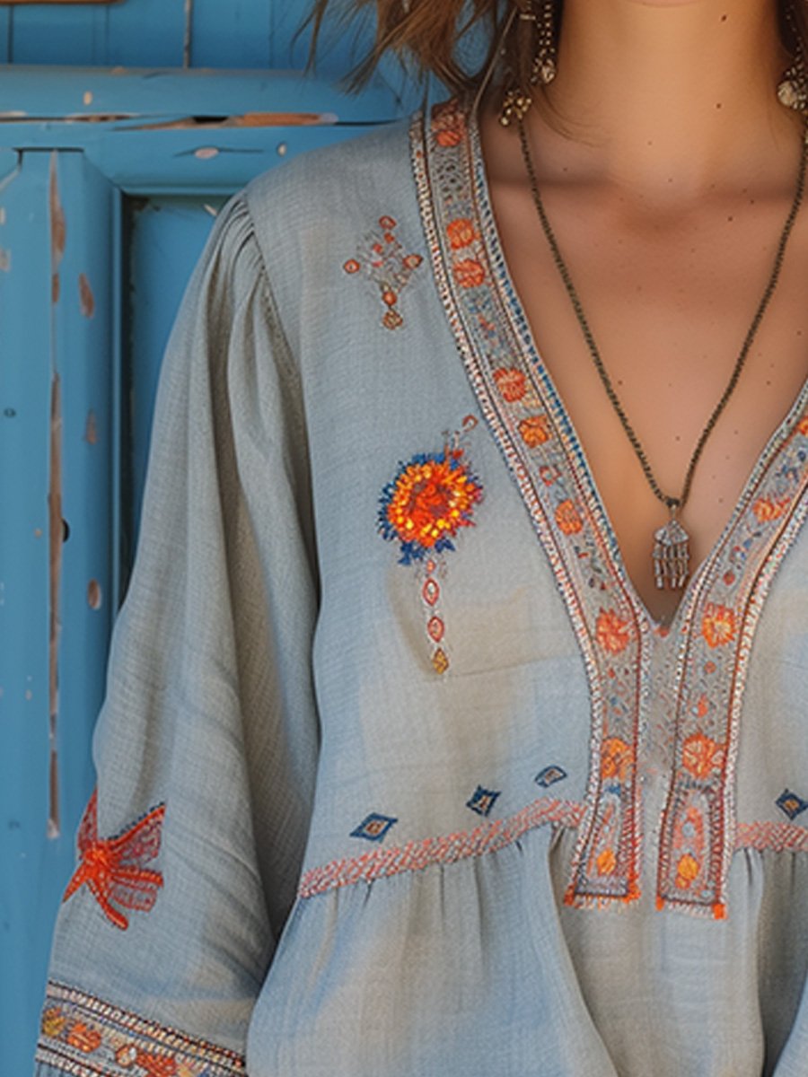 Dames blouse met borduurwerk en V-hals bohemian stijl