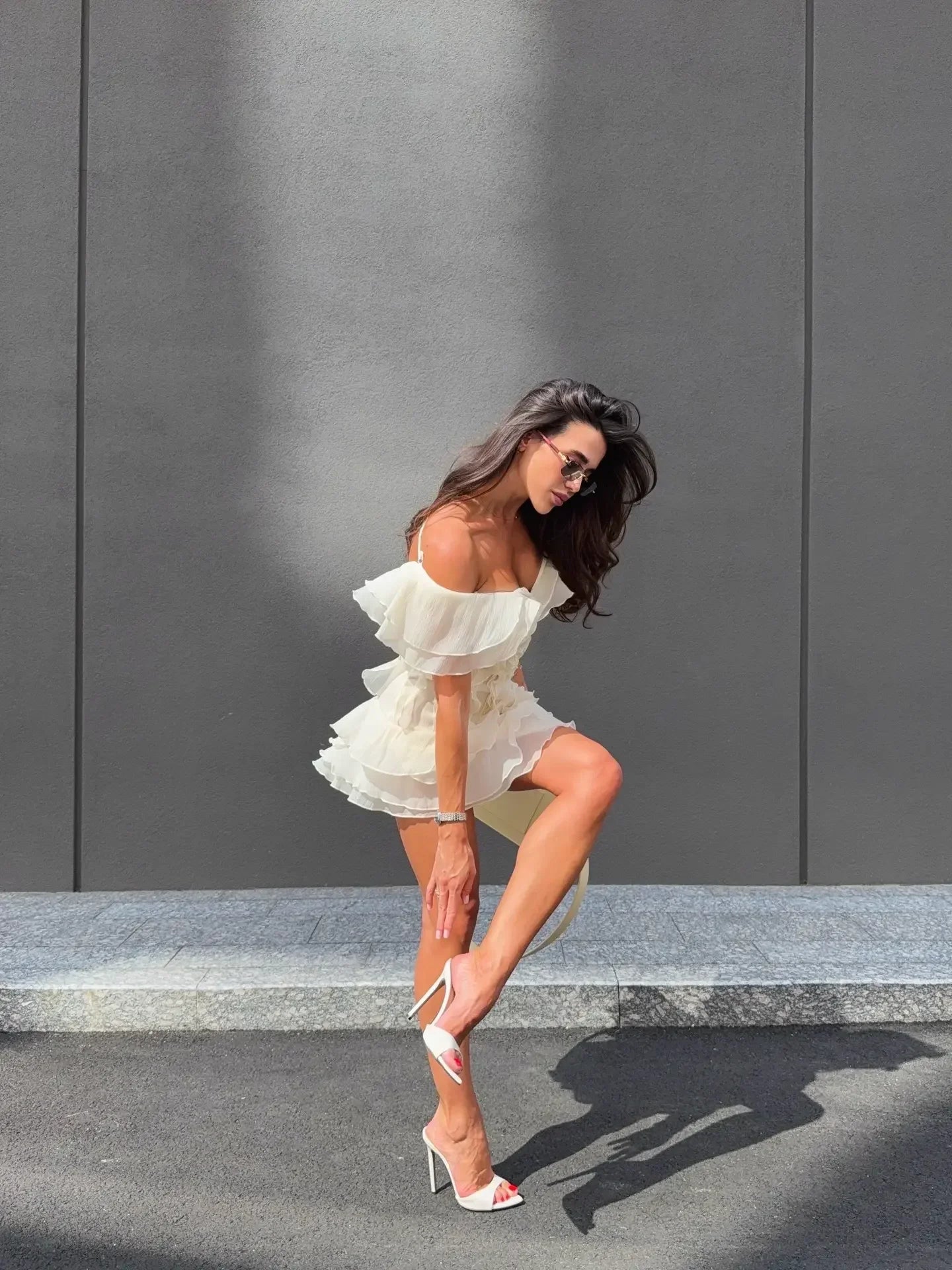 Dames zomerjurkje kort off-shoulder met romantische volants