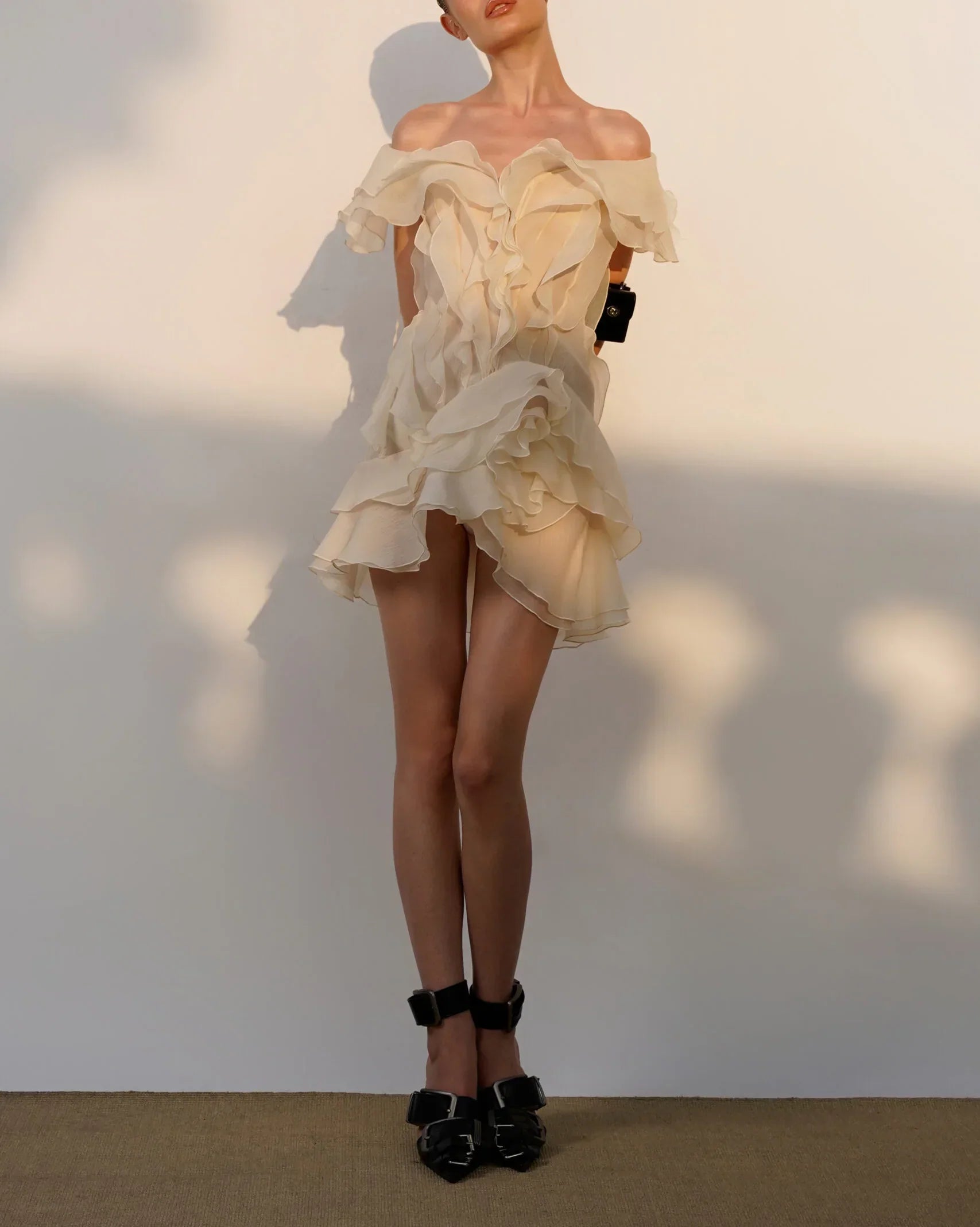 Dames zomerjurkje kort off-shoulder met romantische volants