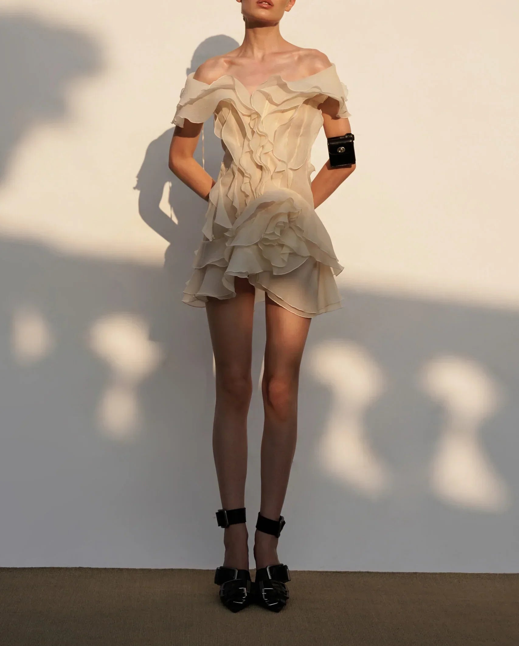 Dames zomerjurkje kort off-shoulder met romantische volants