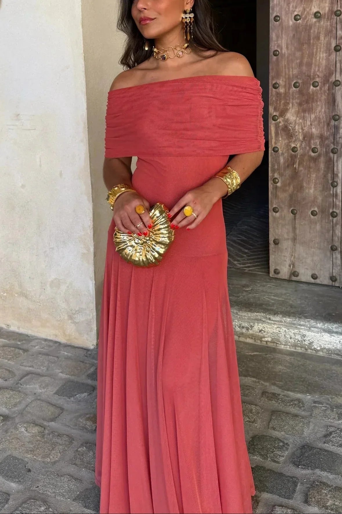 Elegante dames zomerjurk on-shoulder - Lang en geplisseerd