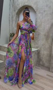 Dames zomerjurk lang one shoulder met bloemenprint en split