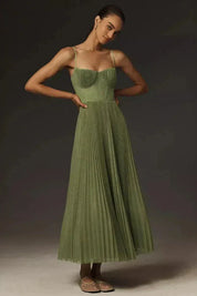 Dames groene zomerjurk midi geplisseerd met bandjes