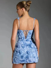 Dames mini cocktailjurk met bloemendesign en bandjes - Feestjurk