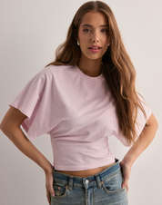 Ladies summer crop top - Tailored and wide sleeves